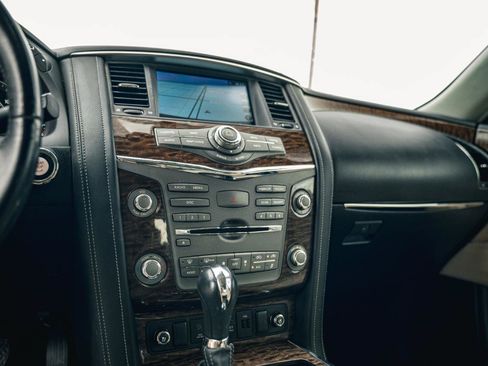 Used 2020 Nissan Armada Platinum w/ Captain's Chairs Package RWD image 19