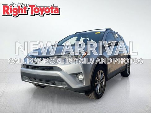Used 2017 Toyota RAV4 Limited w/ Carpet Mat Package FWD image 1