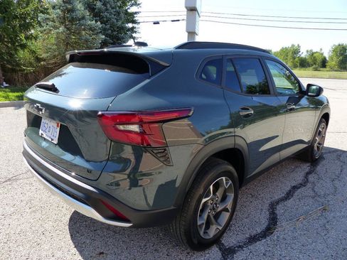 Used 2026 Chevrolet Trax LT w/ Driver Confidence Package FWD image 11