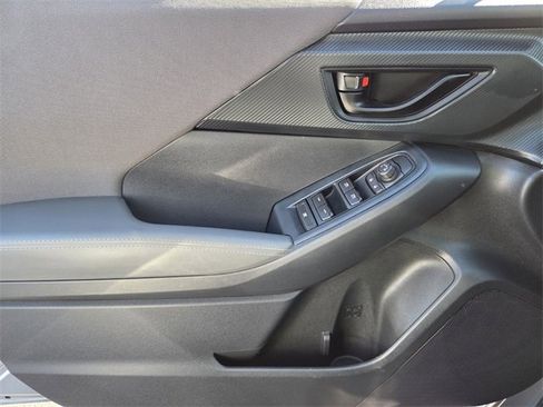 Used 2024 Subaru Crosstrek 2.0i Premium image 15