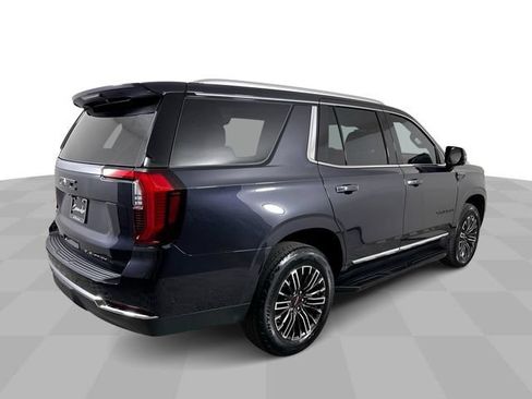Used 2025 GMC Yukon Elevation AWD/4WD image 8