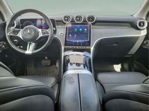 Used 2023 Mercedes-Benz GLC 300 4MATIC image 24