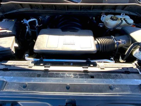 Used 2022 Chevrolet Silverado 1500 High Country w/ Technology Package image 31