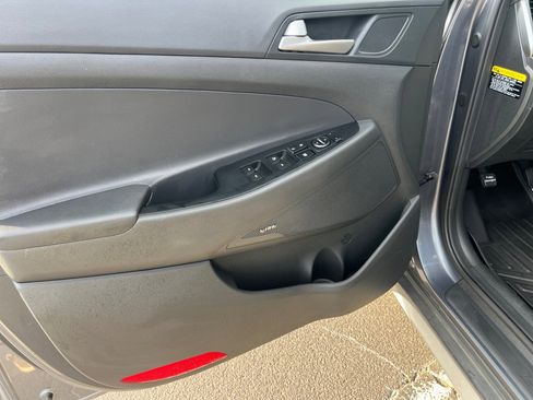 Used 2018 Hyundai Tucson SEL Plus FWD image 36