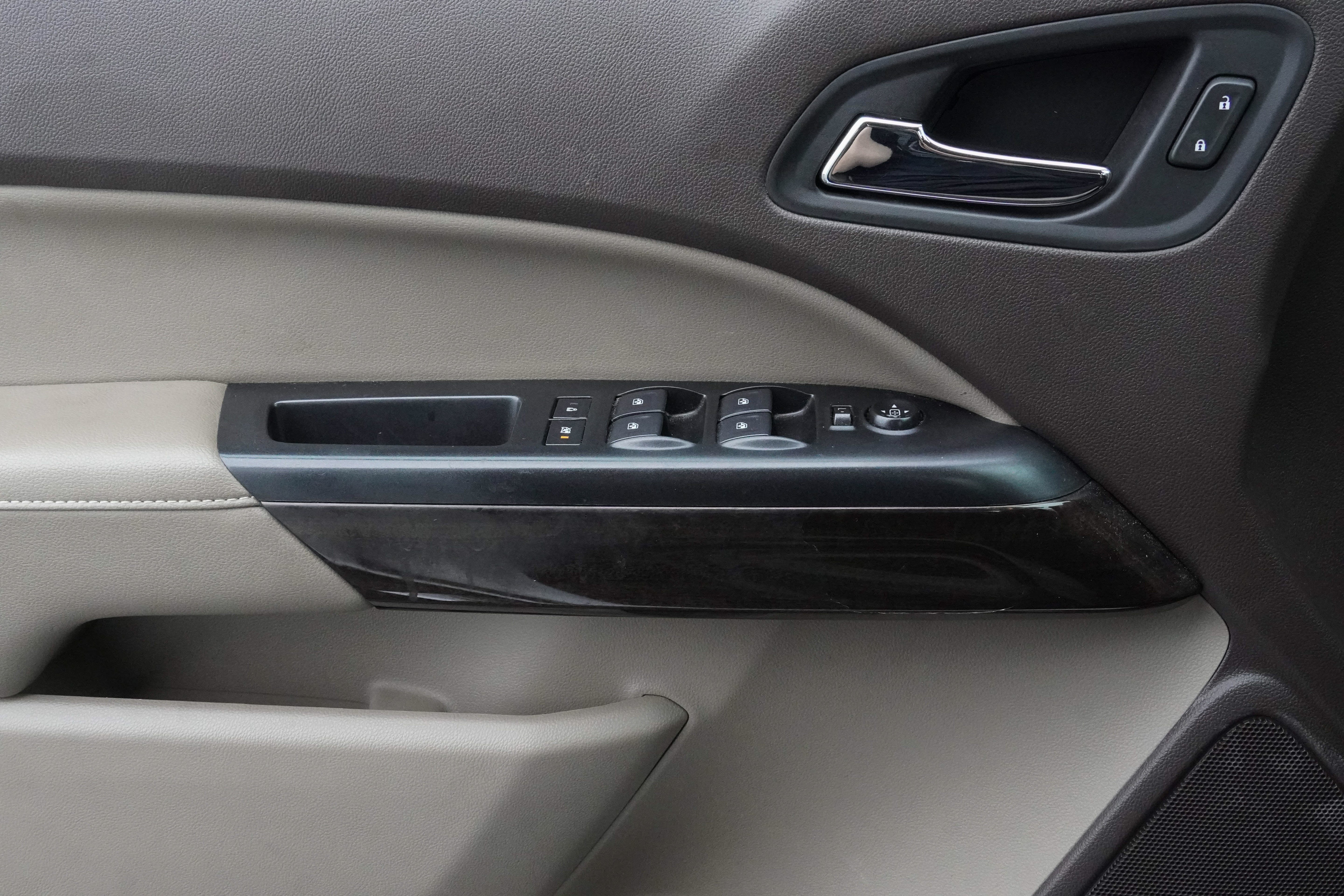 Used 2019 GMC Canyon SLT w/ Driver Alert Package AWD/4WD image 15