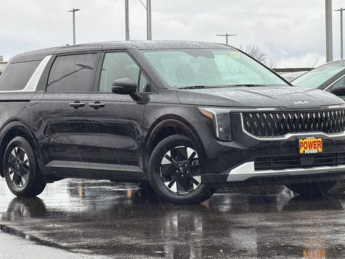 New 2026 Kia Carnival LXS image 2