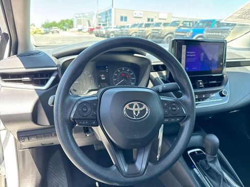 Used 2024 Toyota Corolla LE FWD image 11
