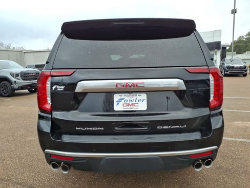 Used 2023 GMC Yukon XL Denali w/ LPO, Floor Liner Package image 4