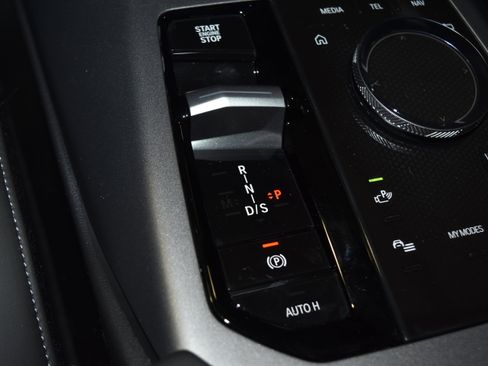 New 2026 BMW X3 xDrive30 w/ Premium Package image 13