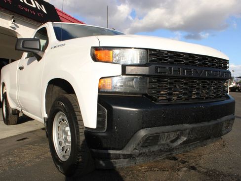 Used 2019 Chevrolet Silverado 1500 W/T w/ Trailering Package image 7