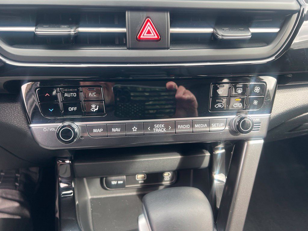 Certified 2024 Kia Seltos S AWD/4WD image 52