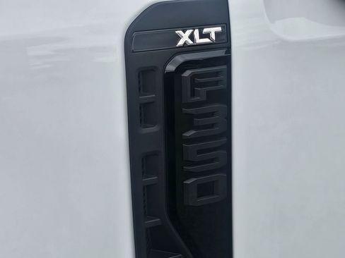 New 2026 Ford F350 XLT w/ XLT Premium Package AWD/4WD image 31