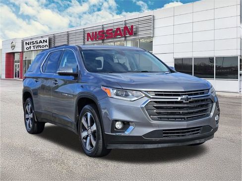 Used 2019 Chevrolet Traverse LT w/ LT Premium Package image 1