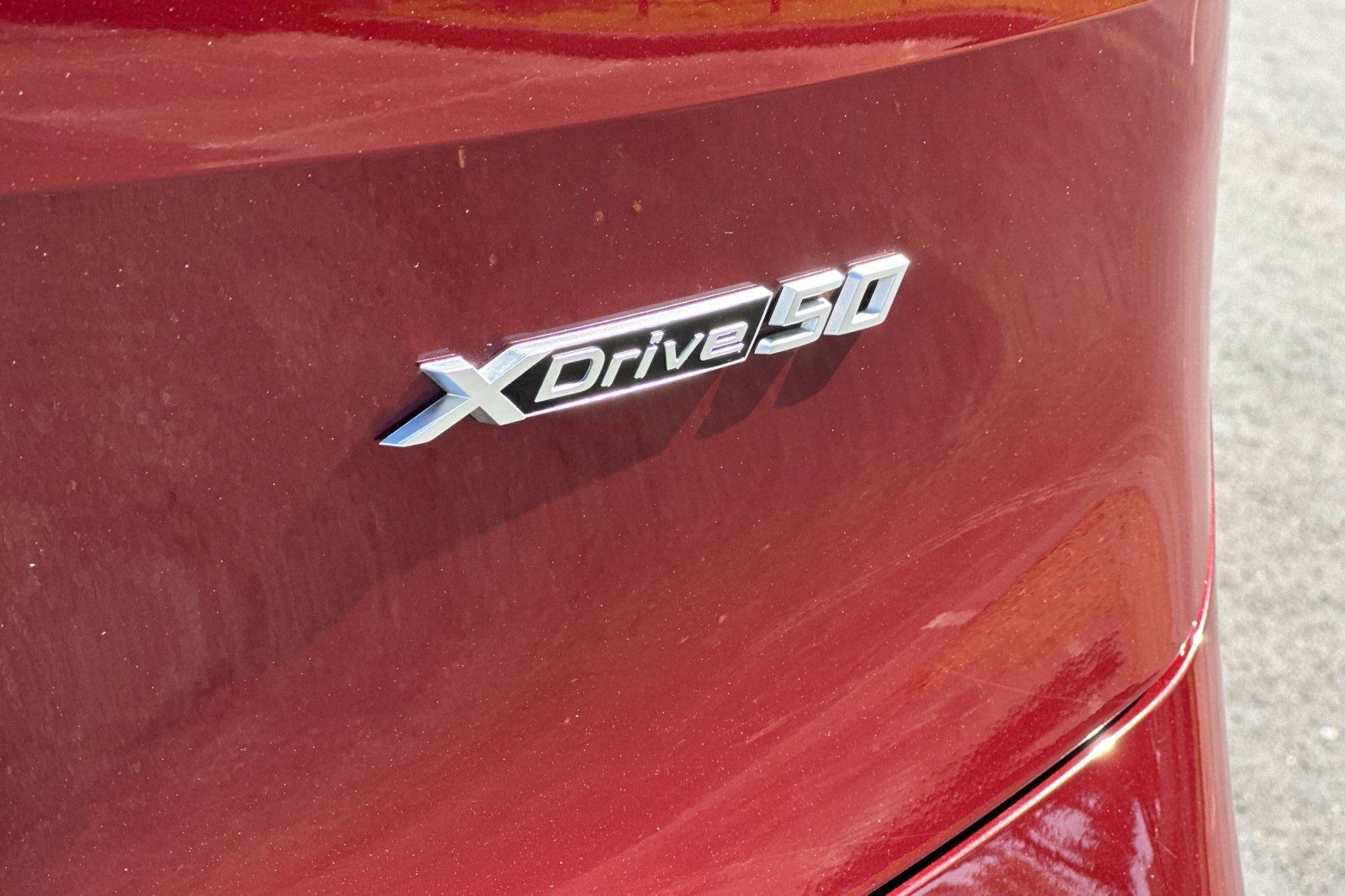Used 2024 BMW iX xDrive50 w/ Sport Package AWD/4WD image 40