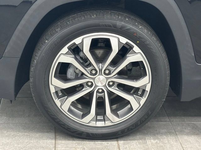 Used 2020 GMC Terrain SLT w/ Preferred Package AWD/4WD image 6