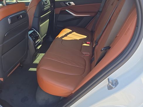 New 2026 BMW X5 xDrive50e w/ Executive Package image 17