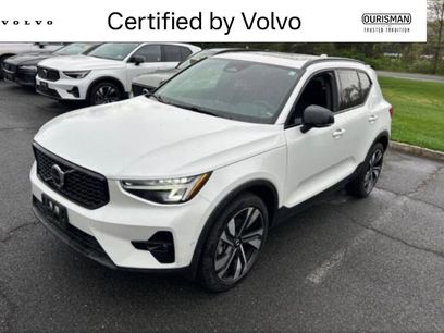Certified 2023 Volvo XC40 B5 Plus w/ Protection Package Premier