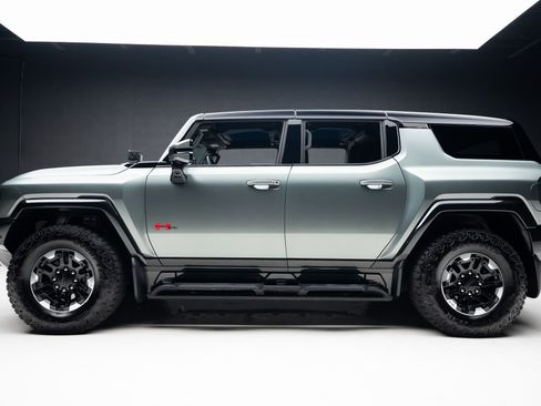 Used 2024 GMC Hummer EV 3X w/ Extreme Off-Road Package AWD/4WD image 18