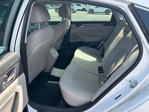 Used 2018 Hyundai Sonata SEL w/ Cargo Package FWD image 17