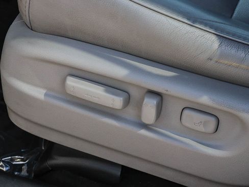 Used 2017 Honda Pilot Touring image 31