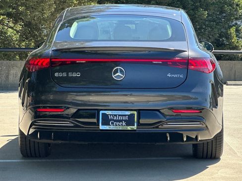 Used 2023 Mercedes-Benz EQS 580 4MATIC Sedan image 8