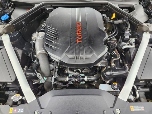 Used 2023 Kia Stinger GT2 w/ Red Interior Color Package image 29