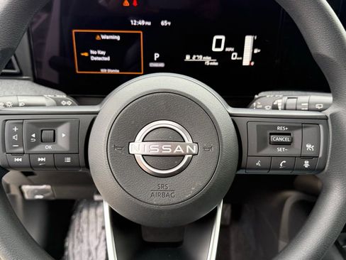New 2026 Nissan Kicks SV w/ SV Premium Package image 8