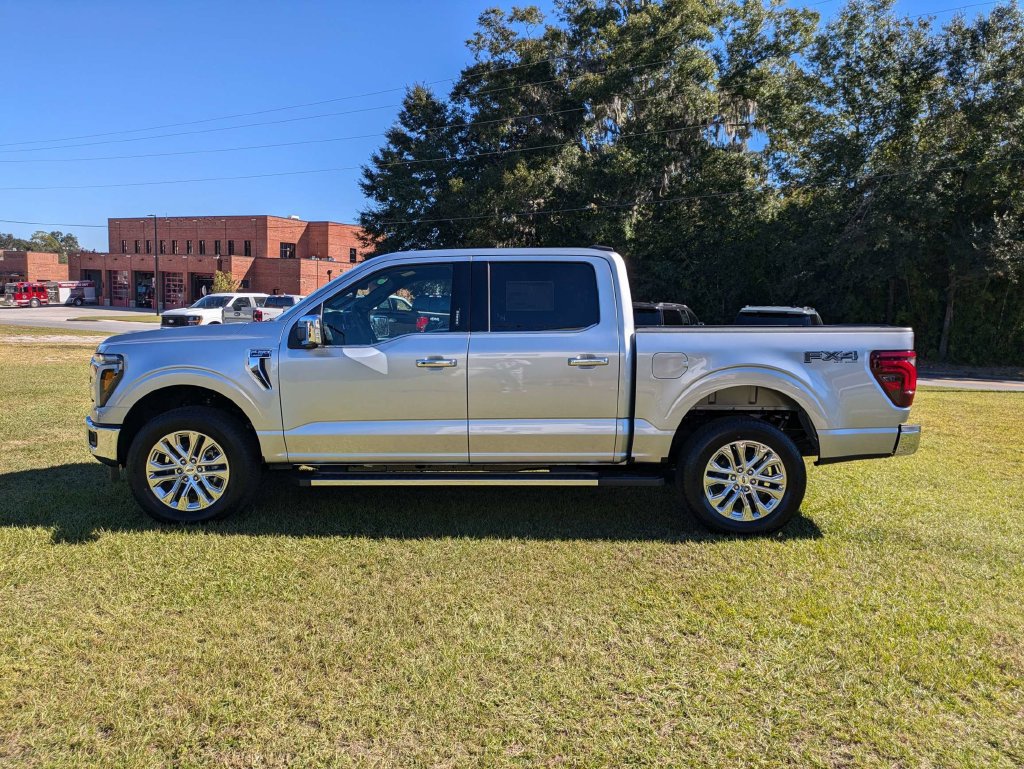 New 2026 Ford F150 Lariat w/ Equipment Group 501A Mid AWD/4WD image 7