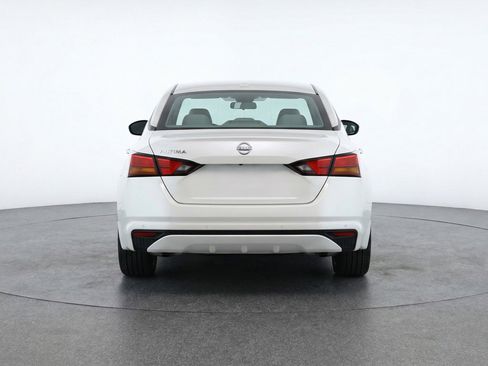 Used 2025 Nissan Altima 2.5 SV image 7