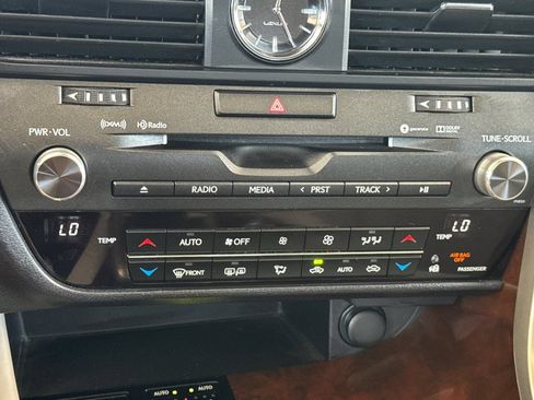 Used 2017 Lexus RX 350 AWD w/ Premium Package image 28