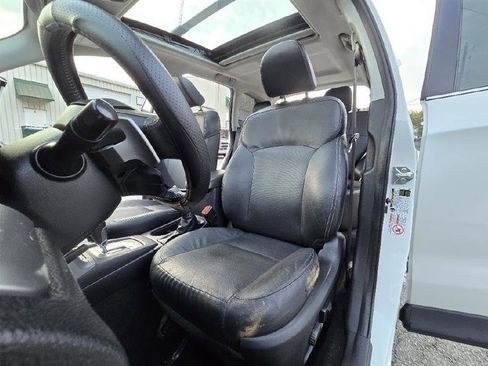 Used 2014 Subaru Forester 2.0XT Touring AWD/4WD image 22
