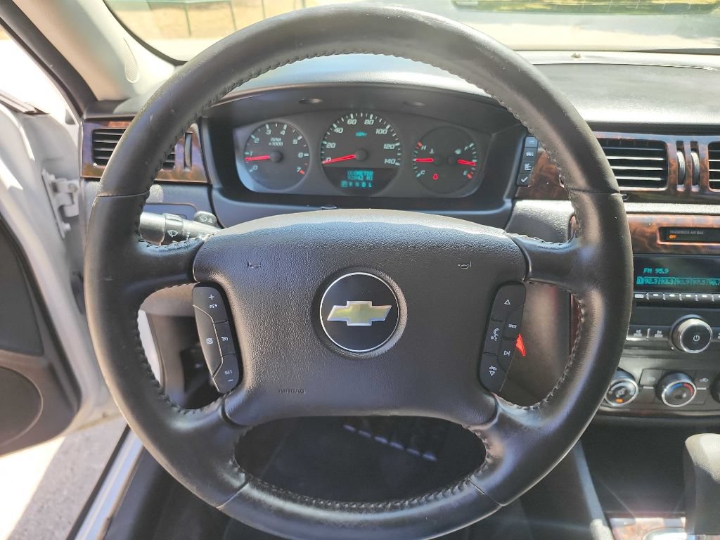 Used 2014 Chevrolet Impala Limited LS FWD image 15