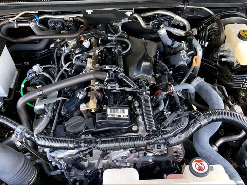 Used 2025 Toyota Tacoma TRD Sport RWD image 30