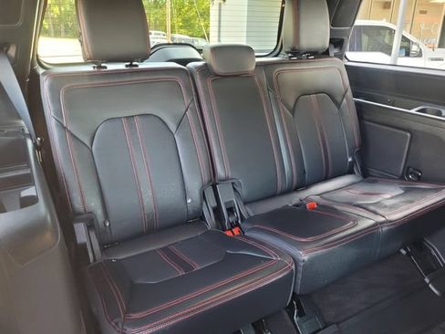Used 2023 Ford Expedition Limited RWD image 14