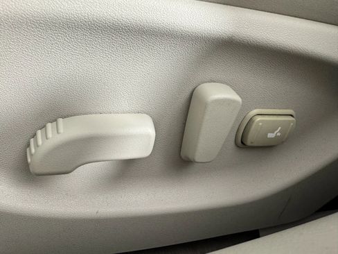 Used 2018 INFINITI Q50 Luxe w/ Sensory Package (Luxe) image 32