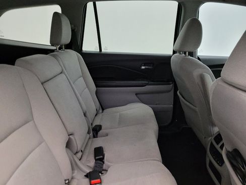 Used 2016 Honda Pilot EX image 19