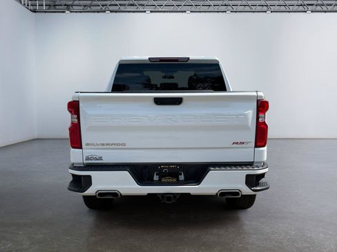 Used 2024 Chevrolet Silverado 1500 RST w/ Z71 Off-Road Package AWD/4WD image 4