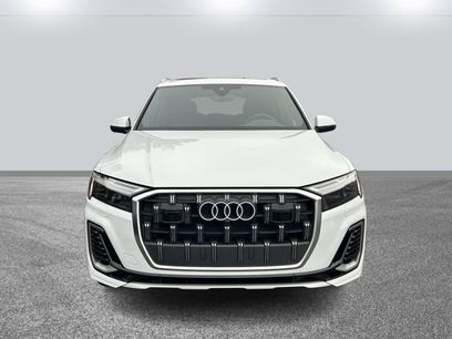 Certified 2025 Audi Q7 Premium Plus w/ Premium Plus Package