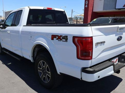 Used 2015 Ford F150 Lariat w/ Equipment Group 502A Luxury AWD/4WD image 5