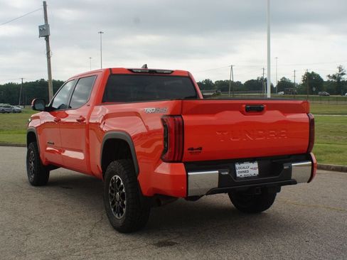 Used 2024 Toyota Tundra SR5 w/ TRD Off-Road Premium Package AWD/4WD image 16