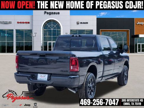 New 2026 RAM 2500 Laramie AWD/4WD image 5