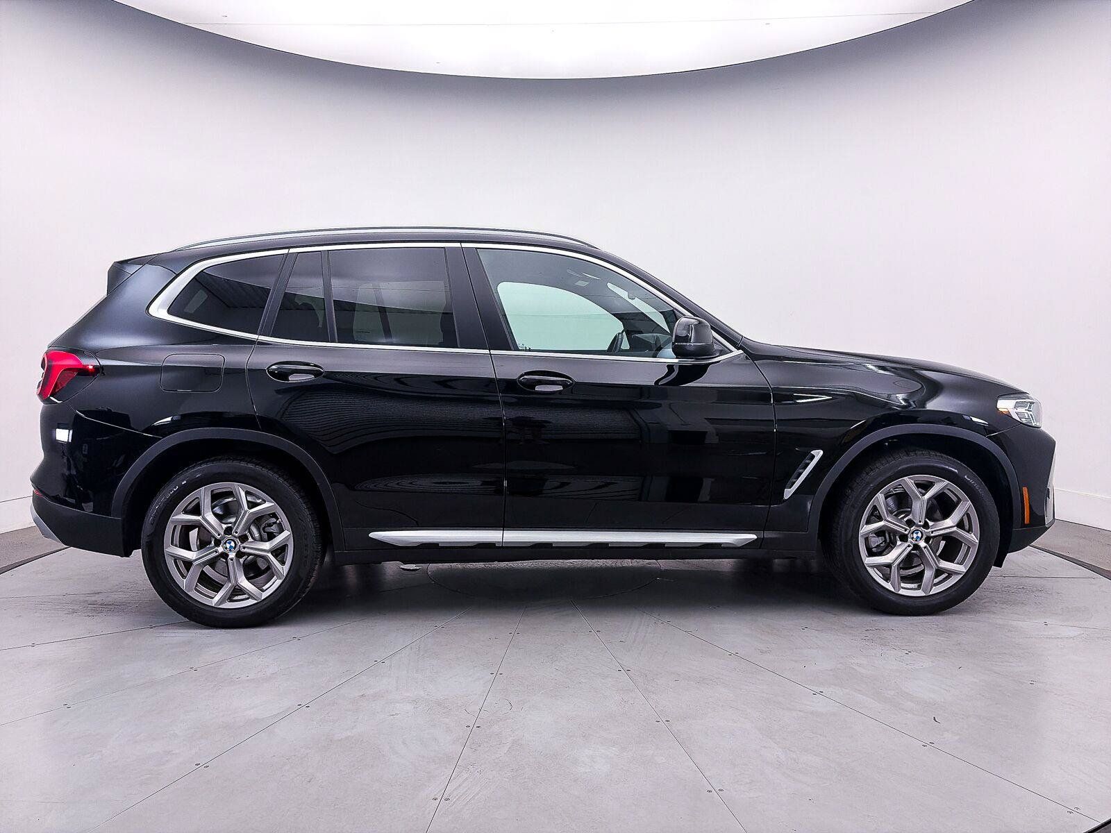 Used 2024 BMW X3 sDrive30i w/ Premium Package RWD image 44