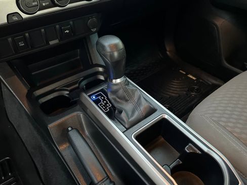 Certified 2023 Toyota Tacoma SR5 image 28