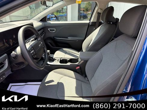Used 2025 Kia K4 FWD image 28