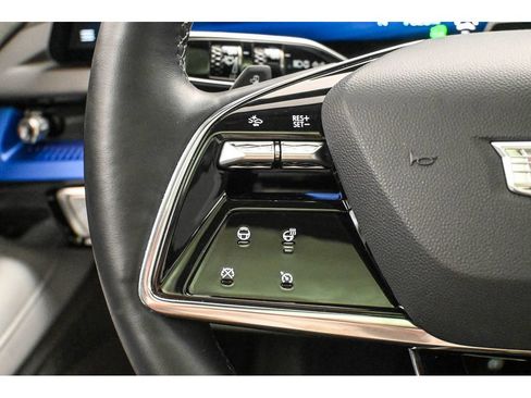 Certified 2025 Cadillac Optiq Sport 1 AWD/4WD image 44