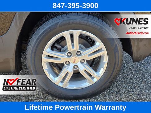 Used 2018 GMC Terrain SLE w/ Driver Convenience Package image 11