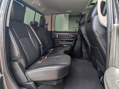 Used 2018 RAM 3500 Laramie w/ Sport Appearance Group AWD/4WD image 9