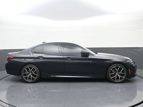 Used 2023 BMW 530i xDrive w/ M Sport Package AWD/4WD image 8