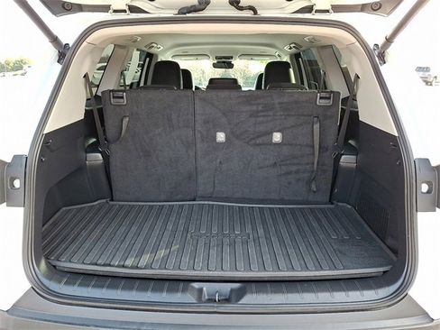 Certified 2024 Toyota Grand Highlander XLE image 29