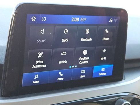 Used 2020 Ford Escape SE image 10